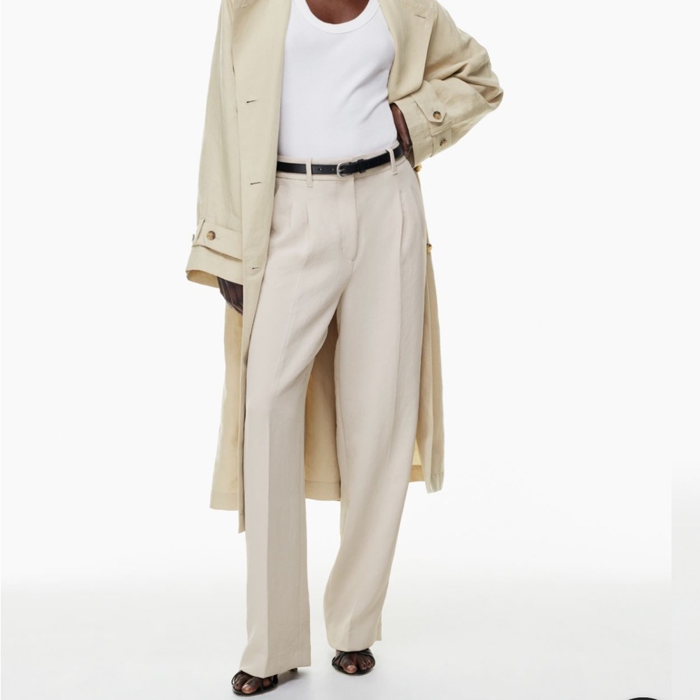 Aritzia Effortless Pants